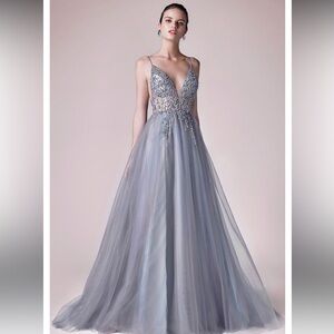 Andrea & Leo Smoky blue DRESS NEVER WORN WITH TAGS - SIZE 4